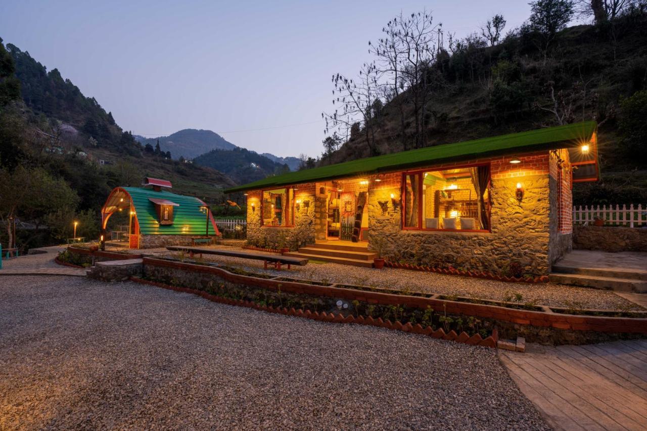 Zostel Plus Mussoorie- Kempty Hostel Luaran gambar