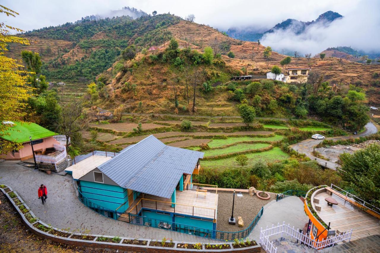 Zostel Plus Mussoorie- Kempty Hostel Luaran gambar