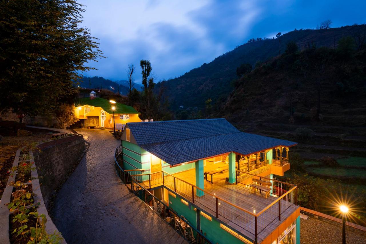 Zostel Plus Mussoorie- Kempty Hostel Luaran gambar